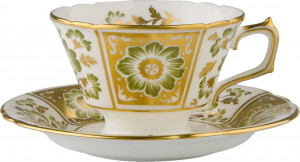 90767 Royal Crown Derby Чашка для завтрака с блюдцем Royal Crown Derby"Дерби, зеленый декор" Фарфор костяной