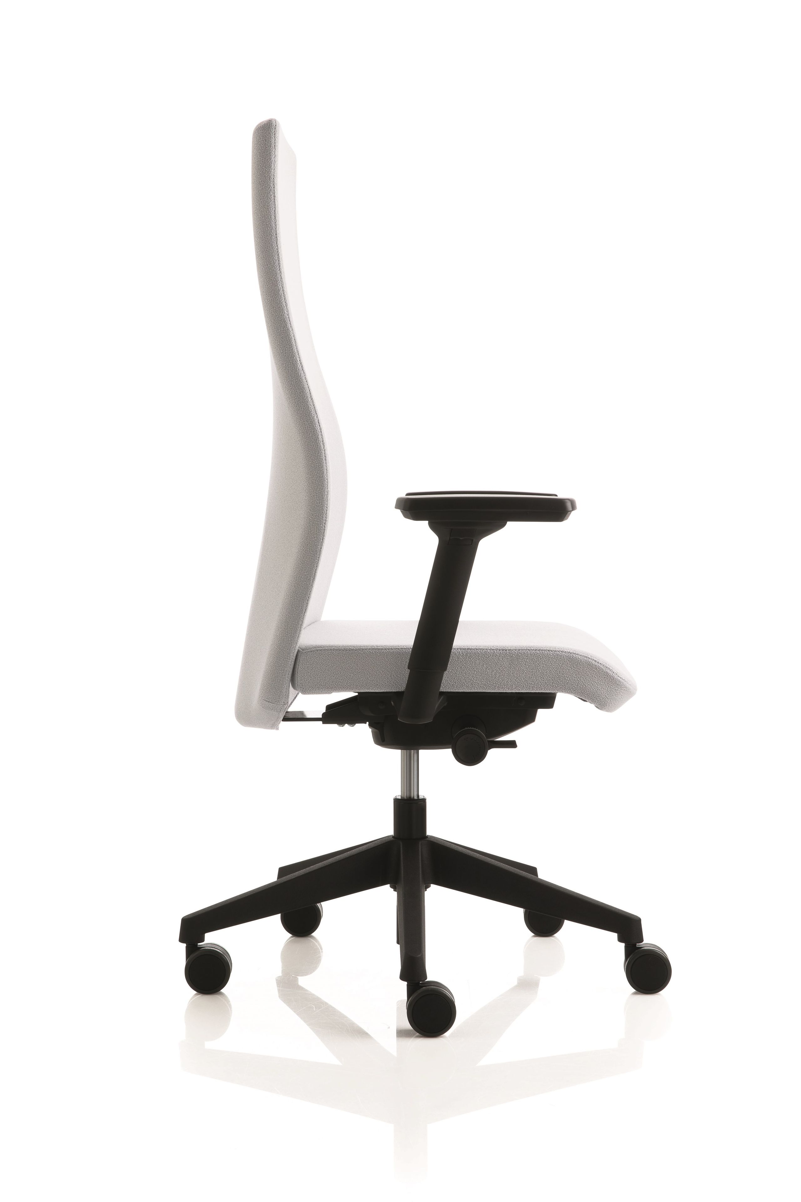 Мягкий тканевый операционный стул с подлокотниками Luxy SmartOffice ARCH-00101436 - Вид №1