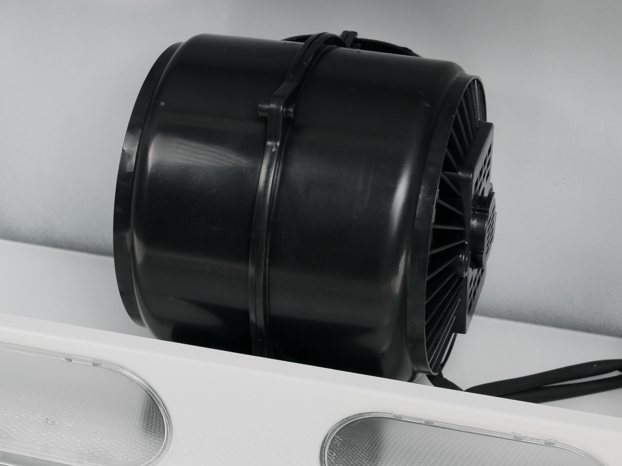 1040563 Вытяжка телескопическая ELIKOR Интегра 60П-400-В2Л белый/серебристый STDN-0109606 - Вид №7