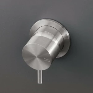 Настенный смеситель одной ручки  MIL02 CEADESIGN