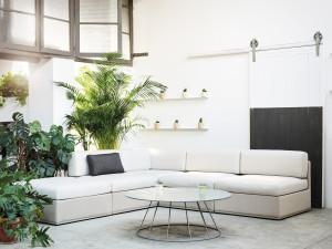 Угловой садовый диван