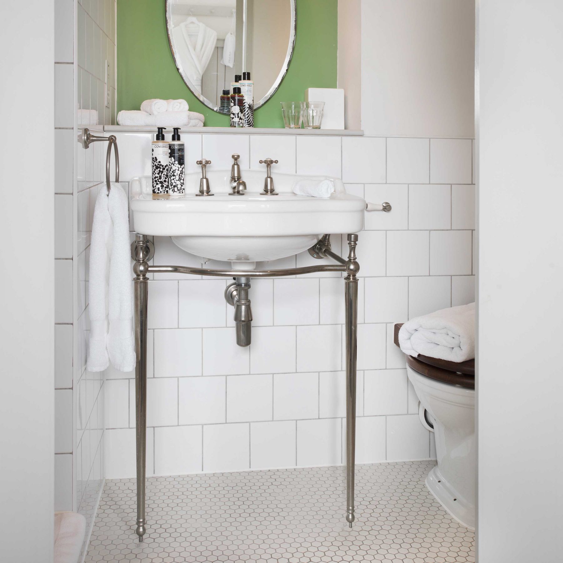 Ceramic Basins Раковина The Empress Catchpoleandrye  - Вид №5