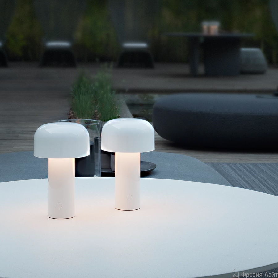 Flos Bellhop F1060009 белая лампа настольная с аккумулятором 116164