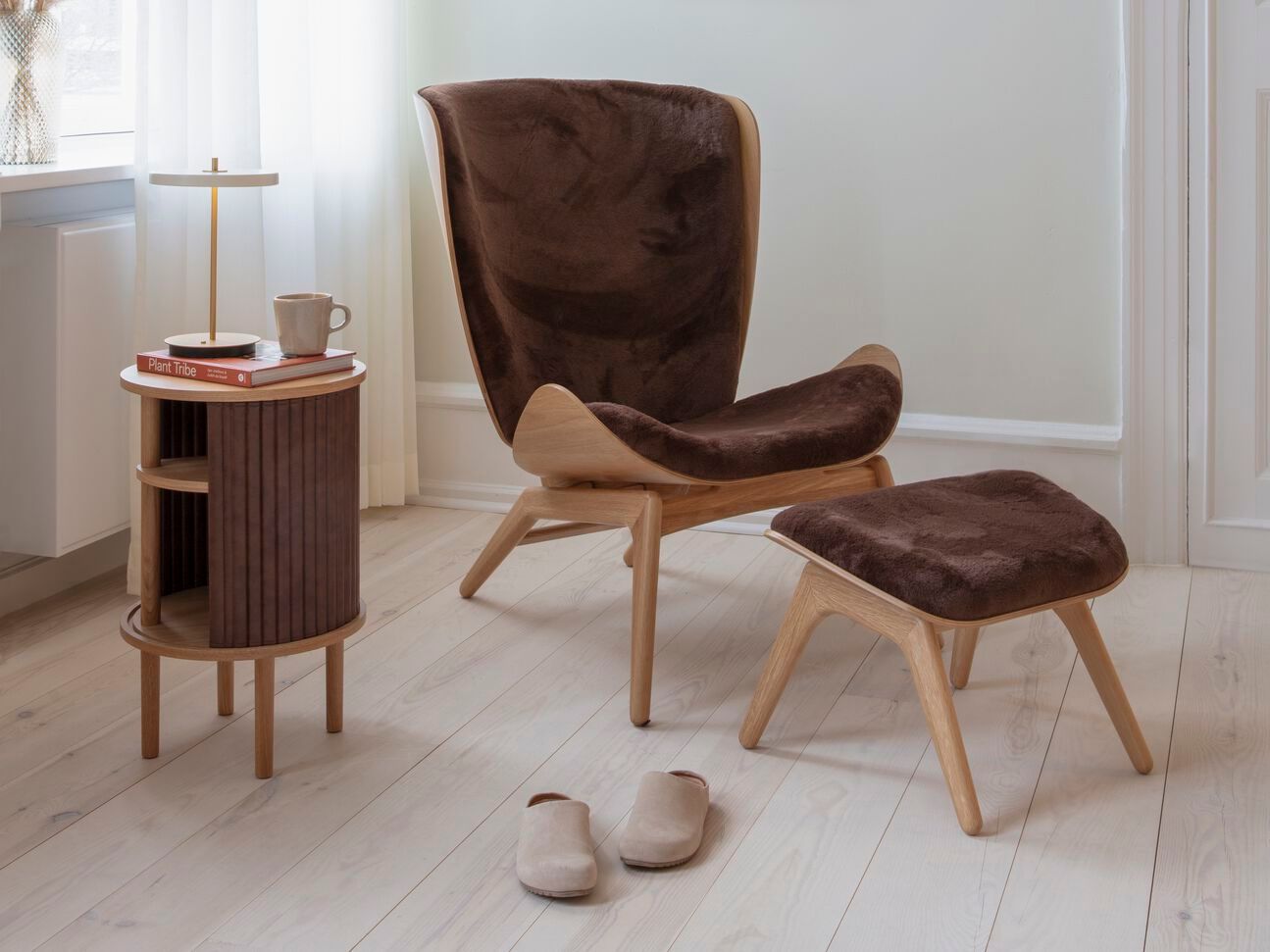 Деревянный круглый журнальный столик с отсеком для хранения UMAGE Audacious ARCH-00078755 - Вид №6