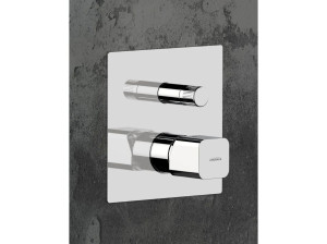 Однорычажный встраиваемый смеситель для ванны с переключателем