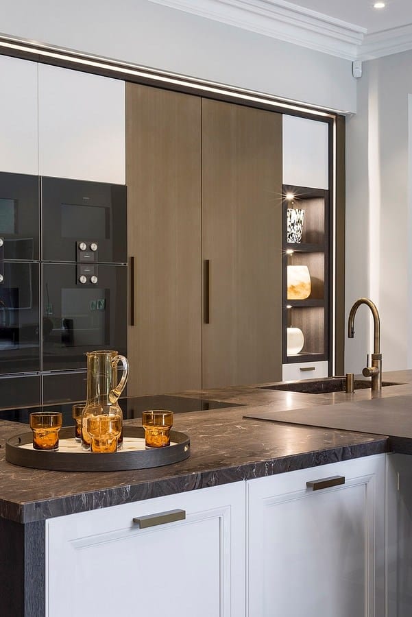 Кухня на заказ с рамными дверцами, выполненными по чертежу TM Italia Cucine D90 ARCH-00144296 - Вид №4