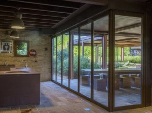 Estfeller Pareti Раздвижная стеклянная дверь из алюминия и стекла