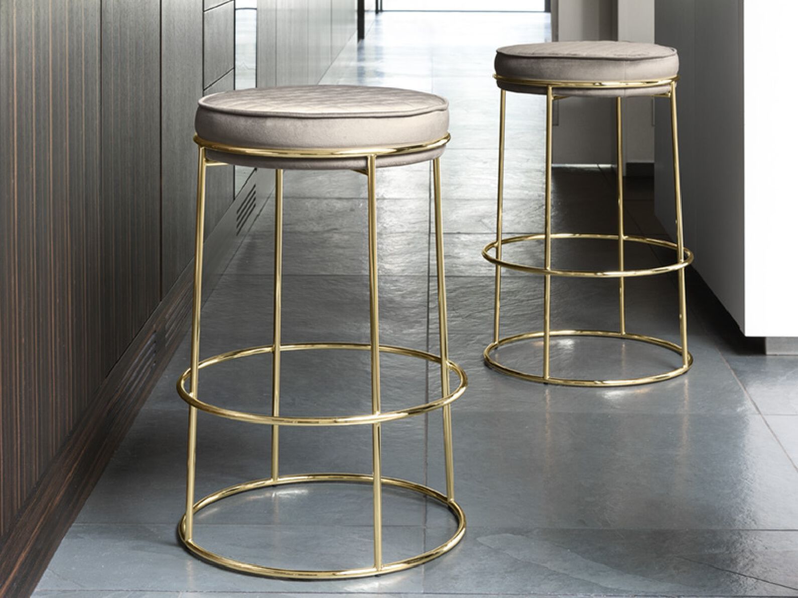 Металлический табурет с подставкой для ног Calligaris Атолл ARCH-00122494 - Вид №3