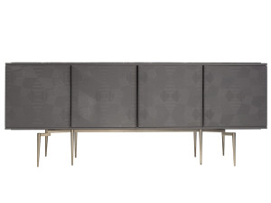 Шкаф с распашными дверями