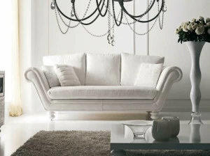 CorteZari 3-х местный кожаный диван Zoe white 288