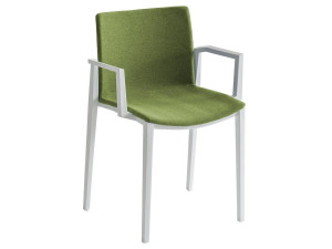 Мягкий стул с подлокотниками