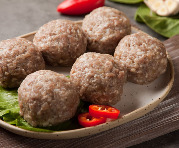 8113 Ёжики из свинины и говядины (охлажденные) Вкусляндия  - Вид №1