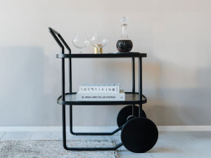 Тележка для еды из мрамора и металла