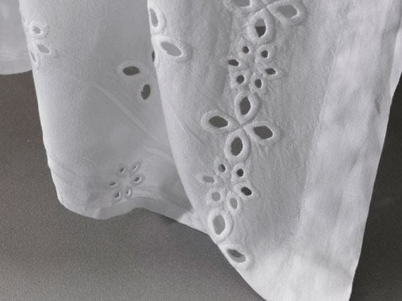 Вышитая простыня из льна Society Limonta ARCH-00135144