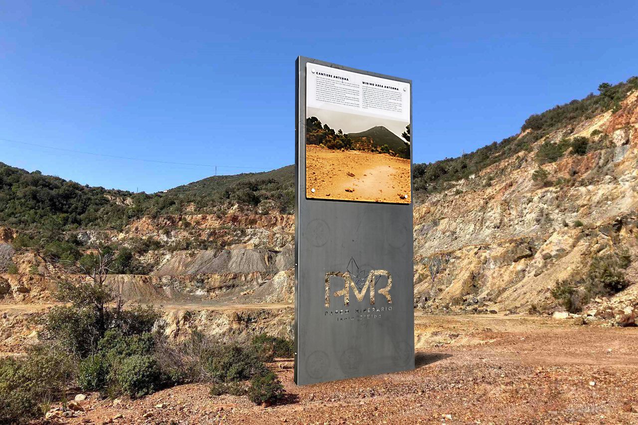 Corten™стальной двухсторонний самонесущий тотем Remor вывески парков ARCH-00040563 - Вид №1