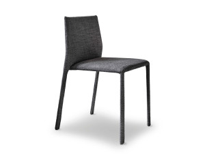 Тканевый стул