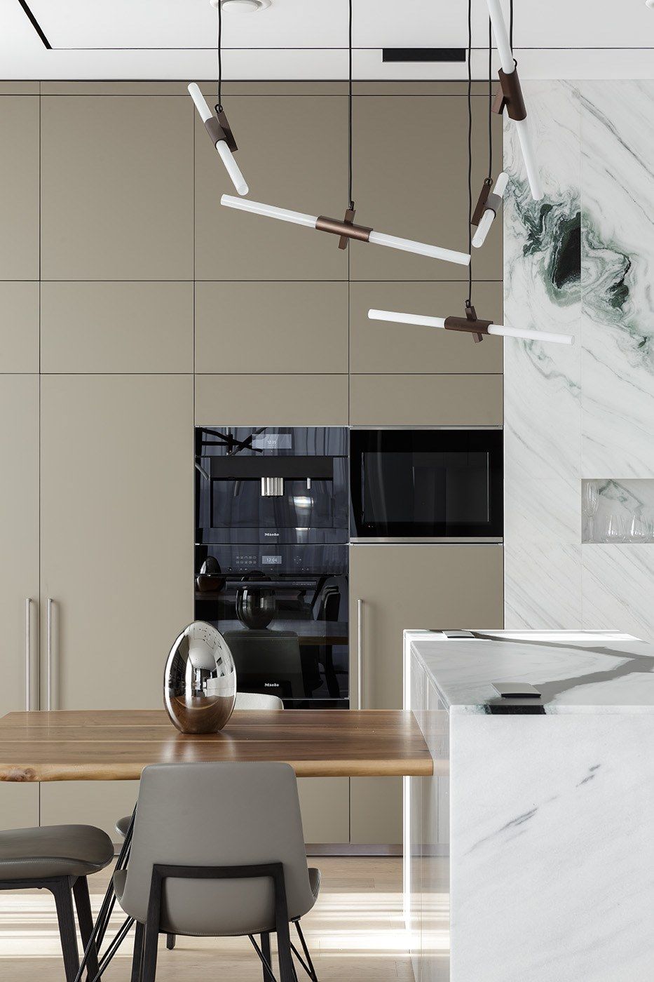 Кухня с трех сторон с островом и соседним столом TM Italia Cucine ARCH-00038339 - Вид №6