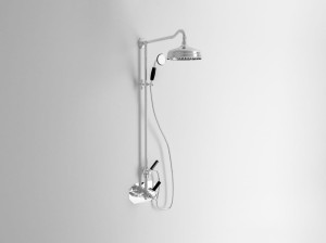 Термостатическая настенная душевая колонна с ручным душем