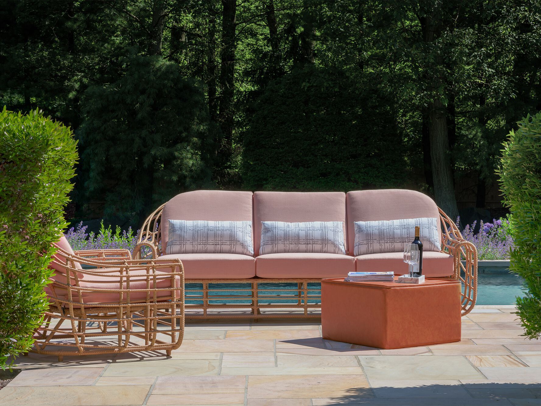 3-местный садовый диван из смолы Walters Mitzi ARCH-00146288 - Вид №2