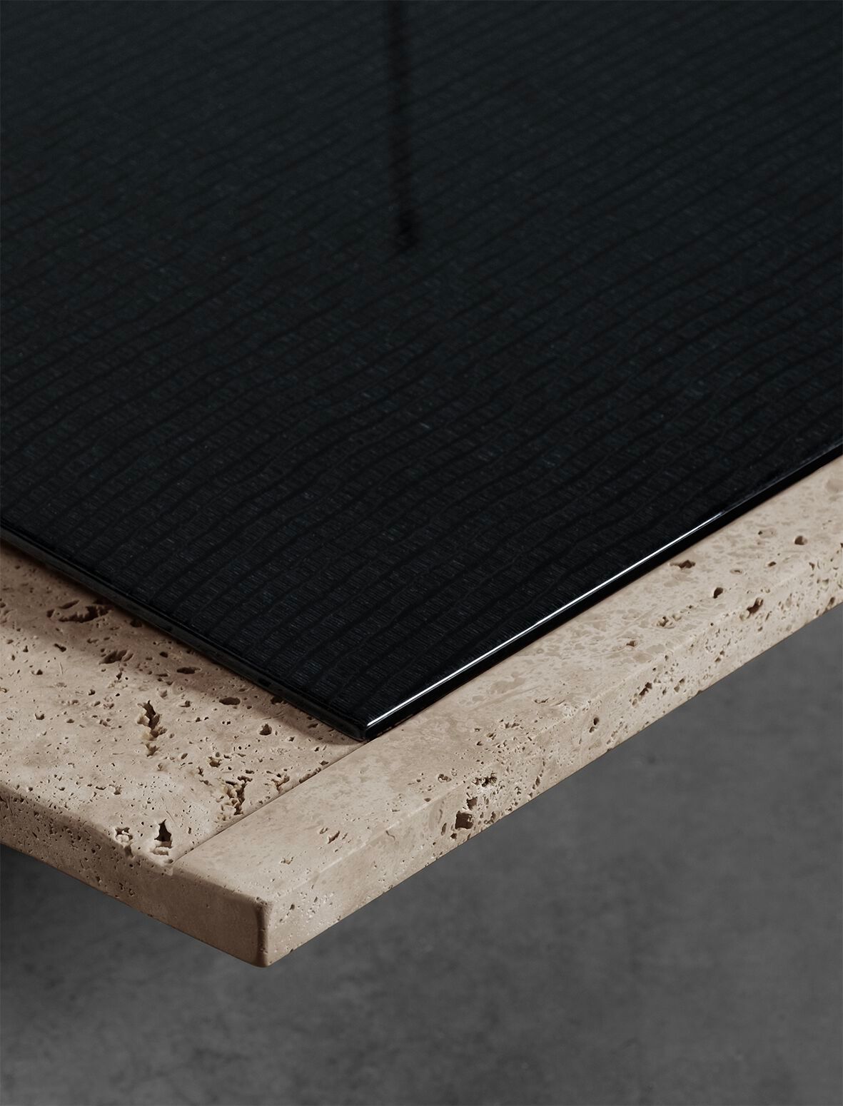 Квадратный журнальный столик из травертина Movimento Gallery Federica Biasi ARCH-00019636 - Вид №1