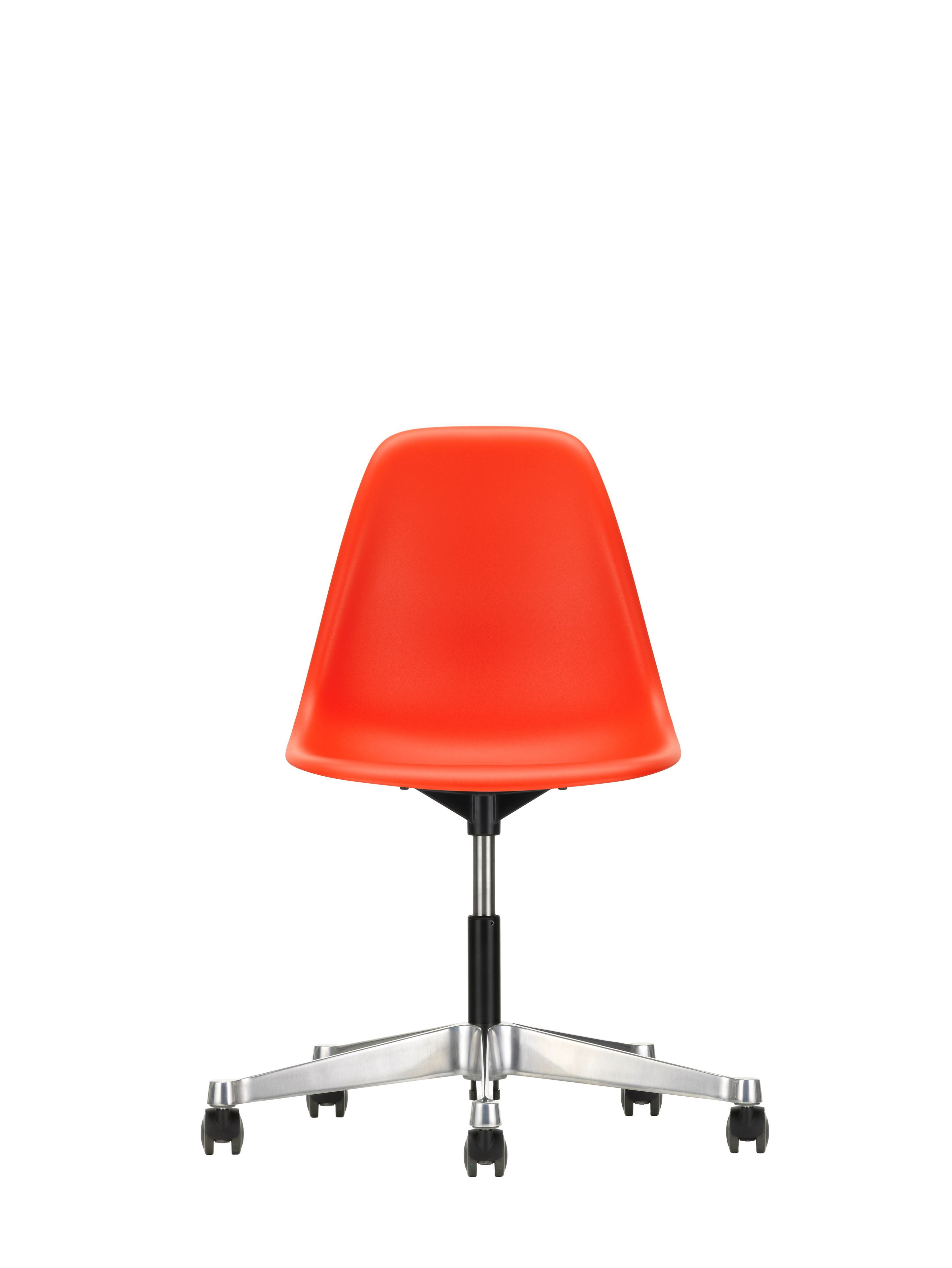 Тканевый поворотный операционный стул VITRA Eames Plastic Chair ARCH-00097095 - Вид №3