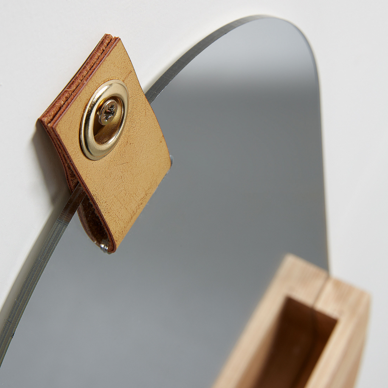 Зеркало с полкой настенное овальное Lummi от La Forma LA FORMA LUMMI 298902 Натуральный  - Вид №2