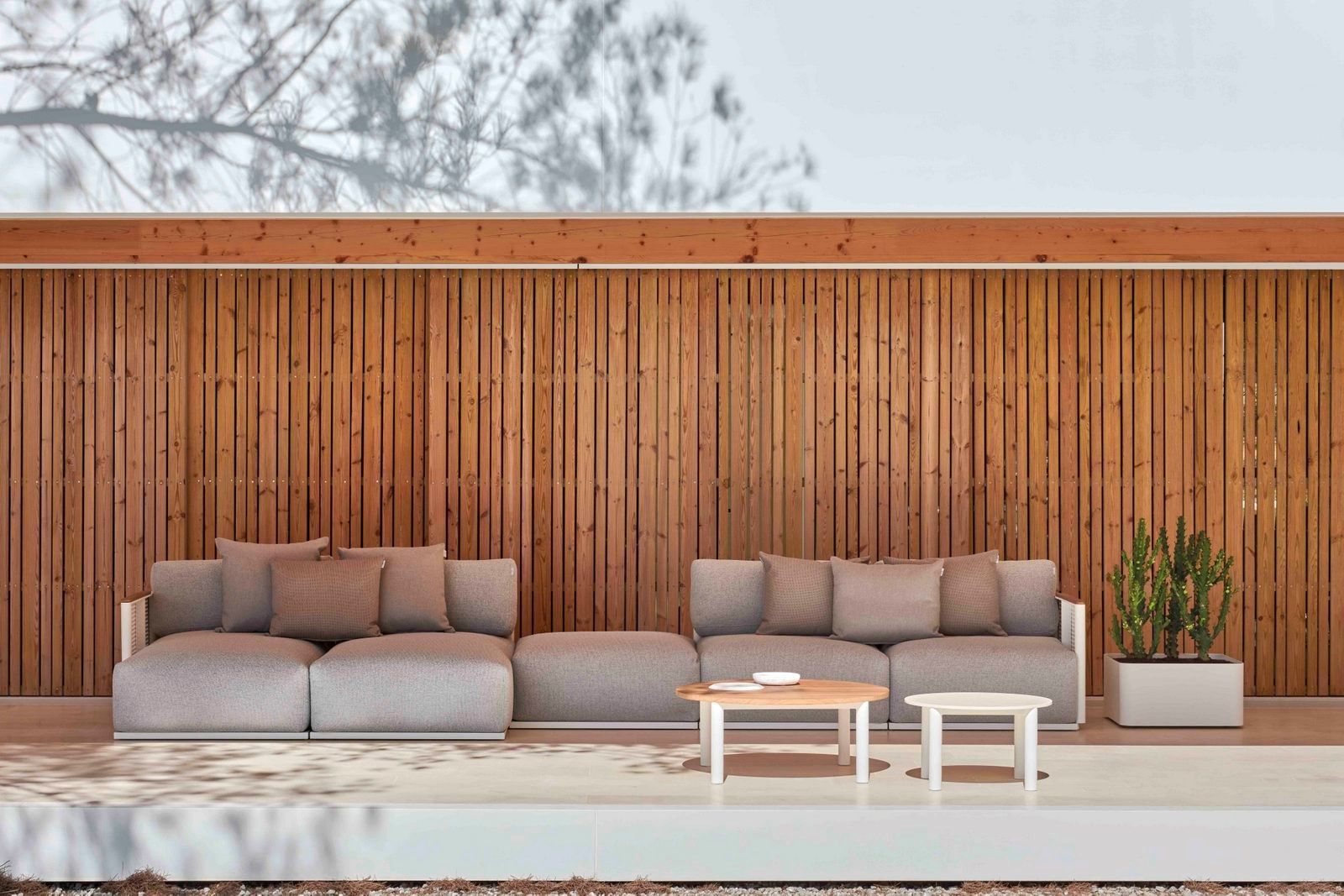 Фарфоровый круглый садовый столик GANDIABLASCO Bosc ARCH-00123172 - Вид №6