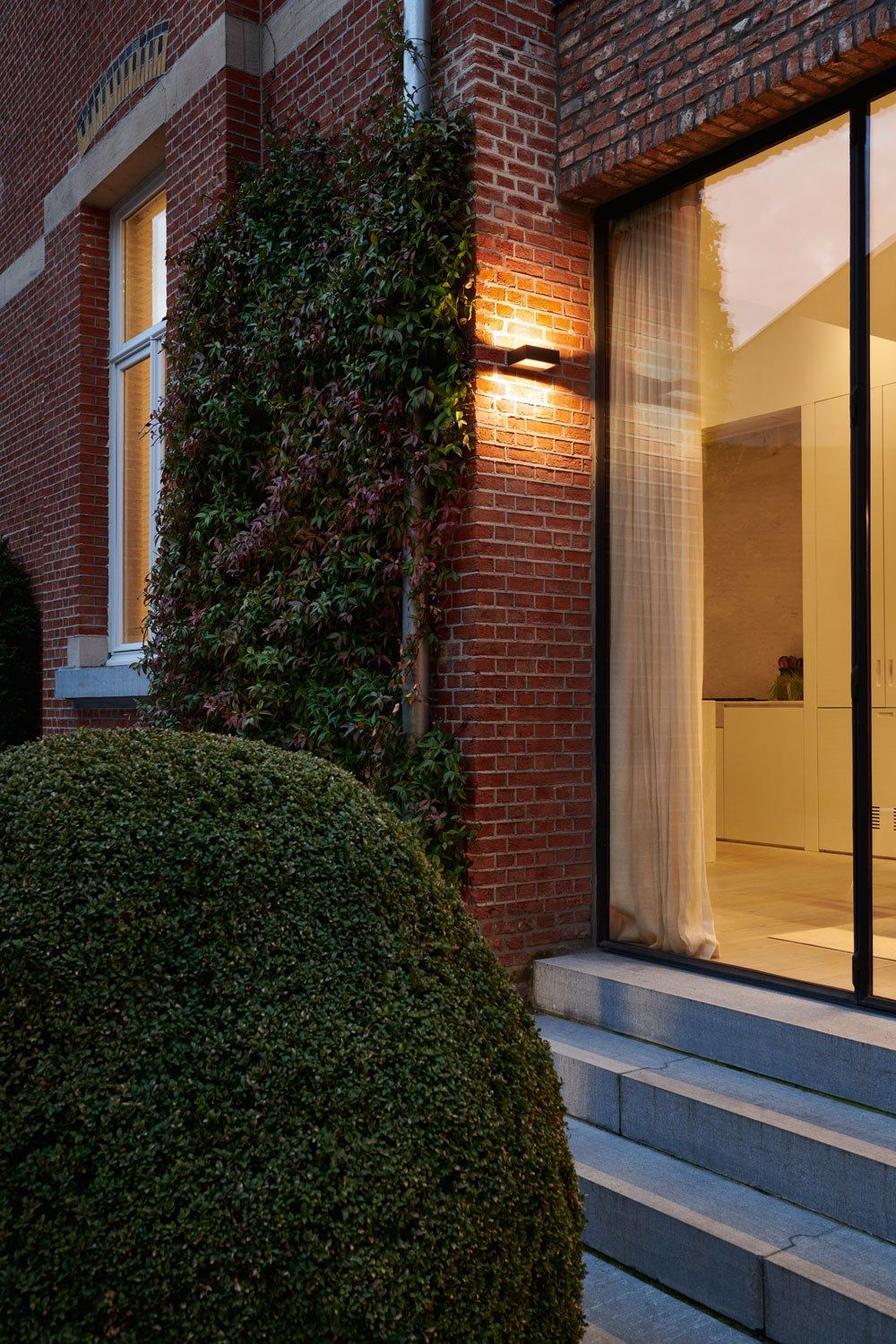 Стеклянный светодиодный настенный светильник Deltalight Montur ARCH-00004964 - Вид №5