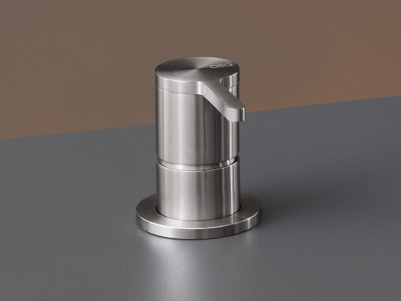 Нажмите Открыть/закрыть на полу CEADESIGN INNOVO ARCH-00098090 - Вид №1