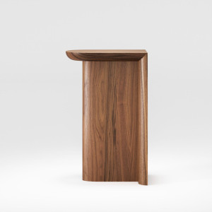 Деревянная консоль