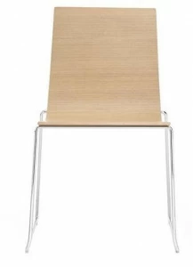 Andreu World Стул штабелируемый на санках из дуба Lineal Si0582