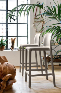 Полипропиленовый стул