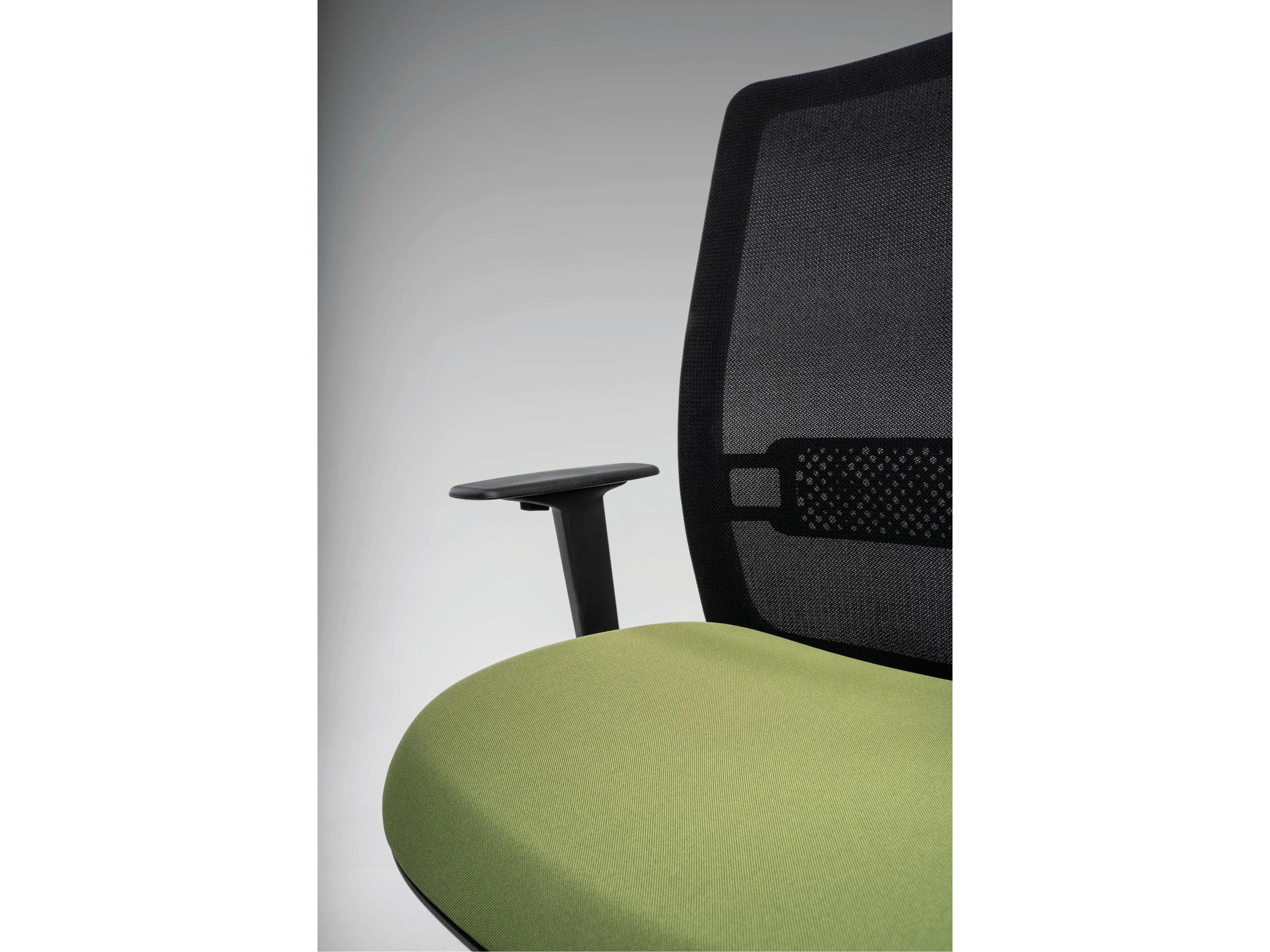 5 спиц регулируемая высота поворотный операционный офисный стул AP Factor Гаити ARCH-00114586 - Вид №3