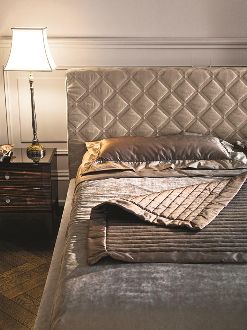 Longhi Двуспальная кровать из ткани с мягким изголовьем Loveluxe 2014 – royal collection W 820 - Вид №1