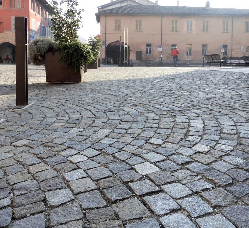 B&B Rivestimenti Naturali Напольные покрытия из натурального камня Pietra per pavimentazioni Pavé luserna 6÷8 - Вид №1