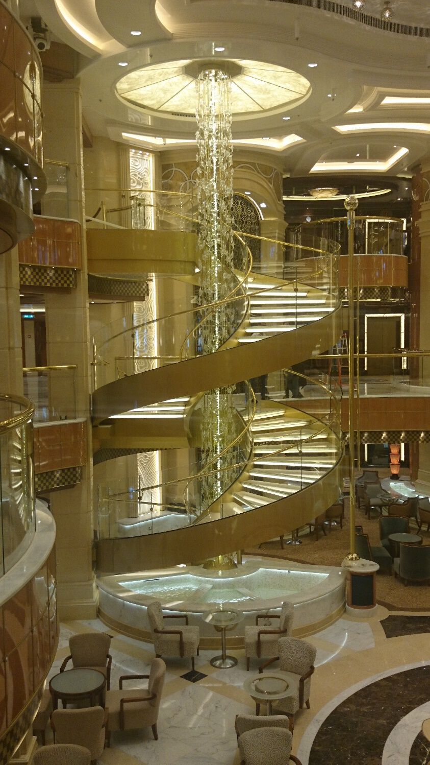 Винтовая лестница из металла и стекла Crestani 2000 GOLDEN TWINS ARCH-00023127 - Вид №3