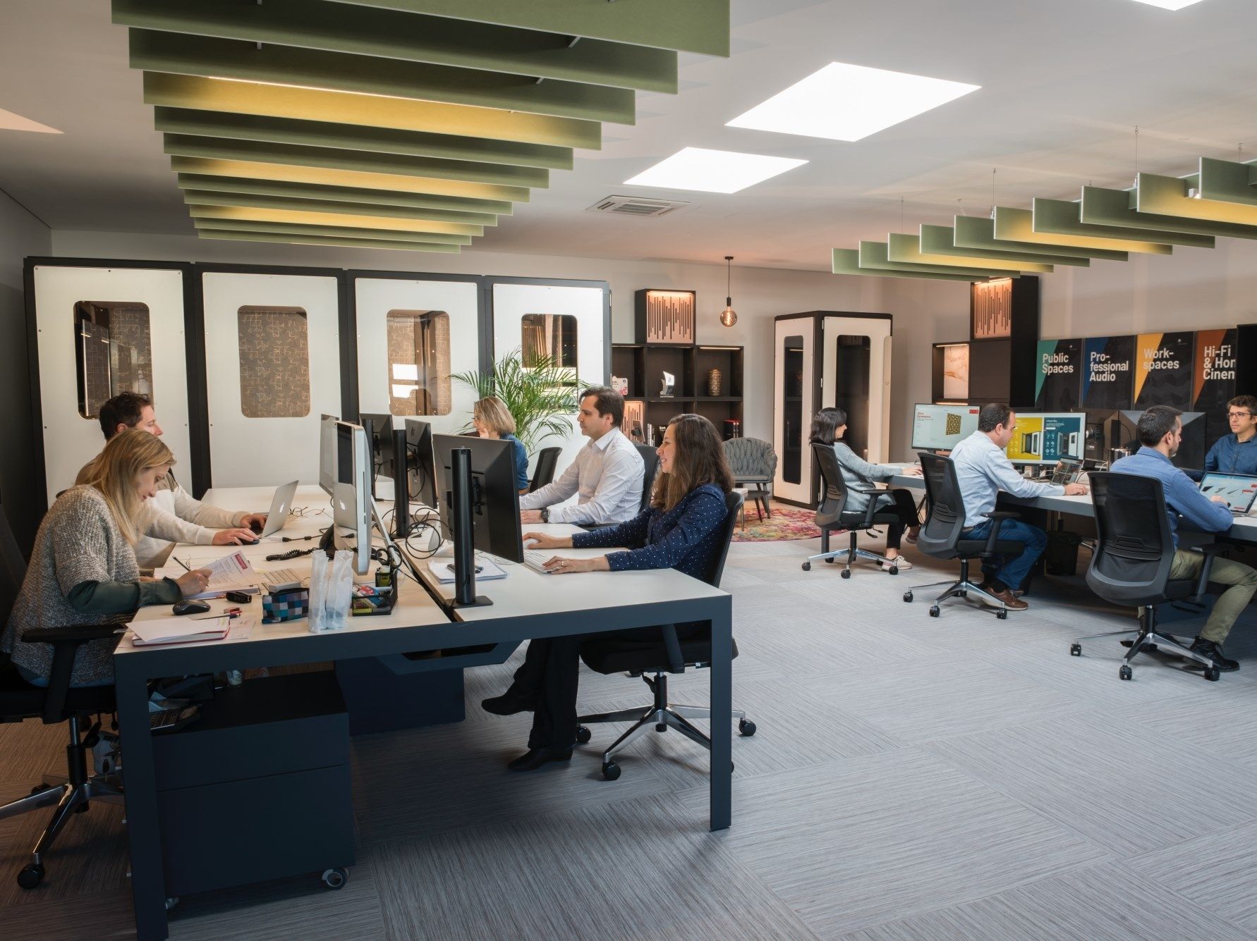 Одноместная акустическая офисная кабина со встроенным освещением Vicoustic Vicbooth Office ARCH-00038230 - Вид №1