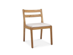 Стул из тикового дерева с мягким сиденьем