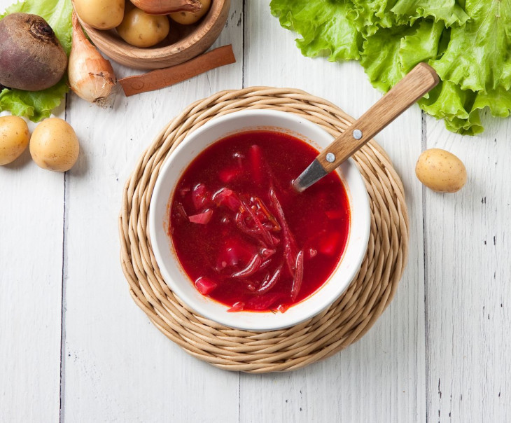 6906 Борщ с говядиной Вкусляндия 