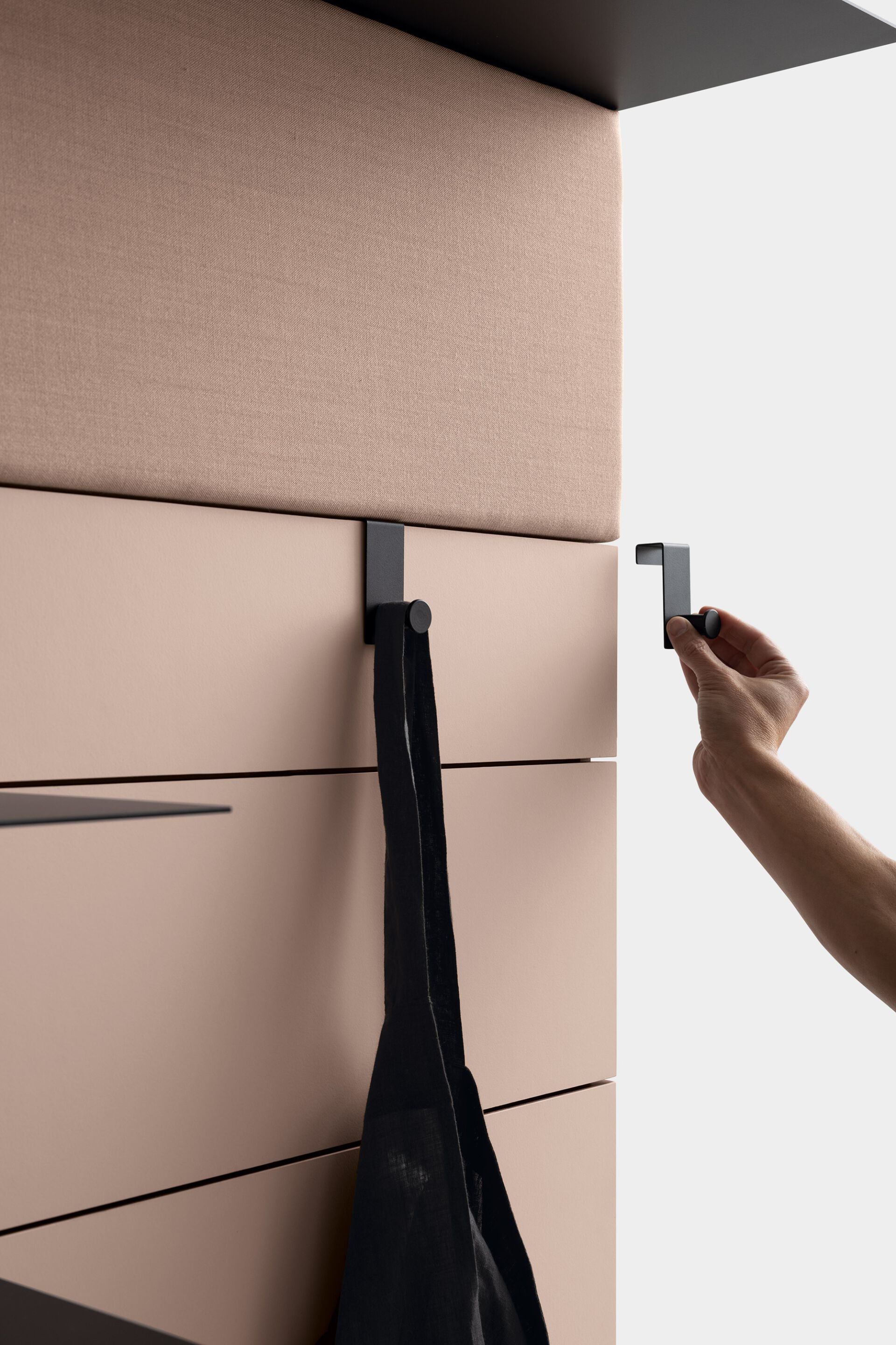 Обшивка из ткани, ламината и деревянных и металлических полок Kristalia Avenue ARCH-00090850 - Вид №2