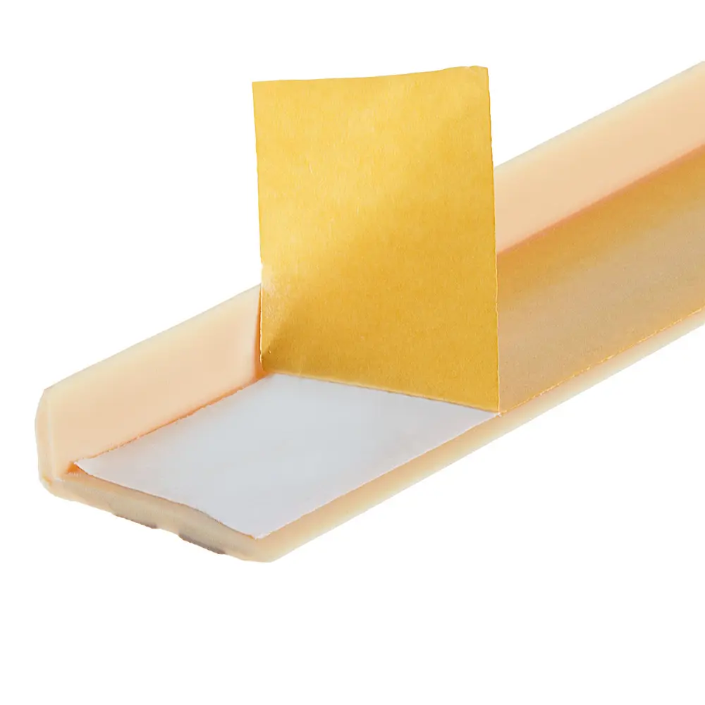 Порог угловой (угол) антискользящий 40х15х900 мм цвет бук TPlast STLM-2071524 - Вид №1