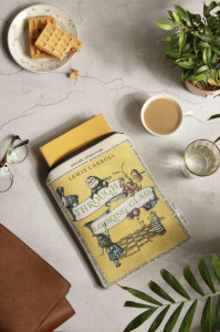 565387 Чехол для книг «Алиса» 21,5 х 27 см Book Guardian