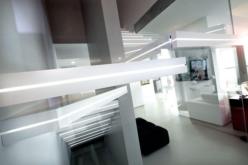 Officine Sandrini Открытая лестница из Corian® sun-id-1395612 - Вид №3