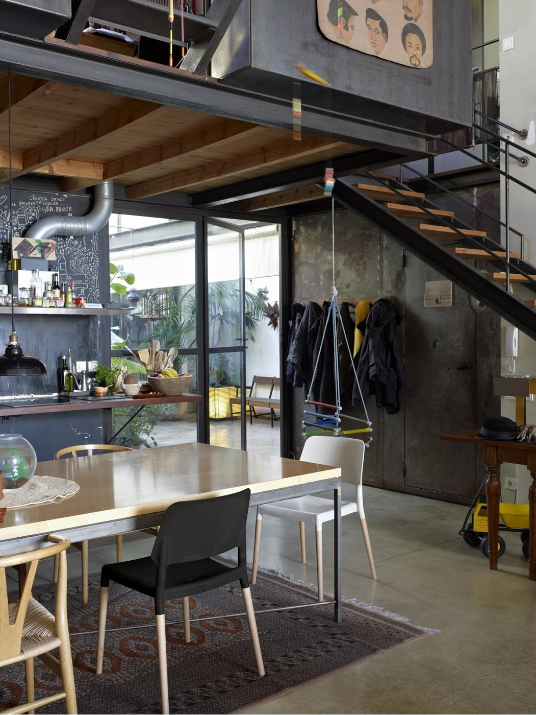 077647 Стул коричневый Santa & Cole Belloch Santreyd  - Вид №1