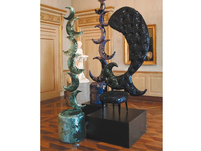 Тканевое кресло с высокой спинкой Mirabili Карла Птолемей ARCH-00038657