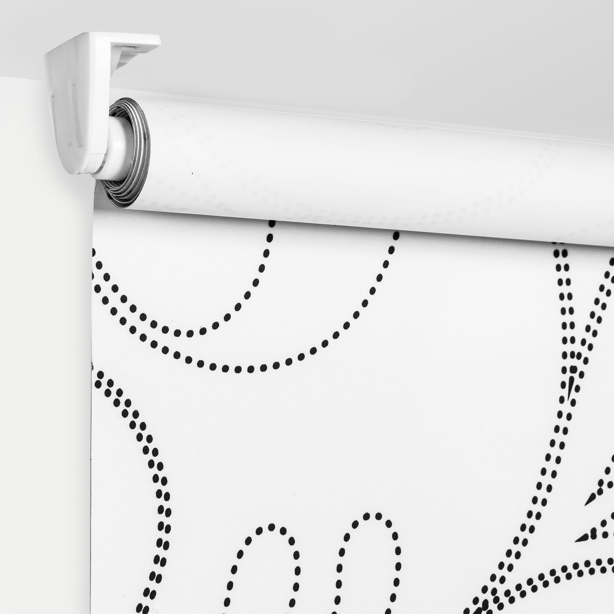 82023907 Штора рулонная Blackout «Лаура», 55х160 см, цвет чёрно-белый Santreyd  - Вид №2