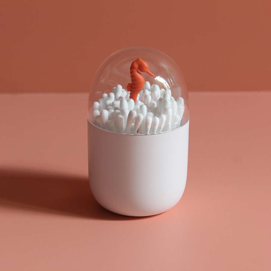 QL10314-CL-WH Контейнер для ватных палочек seahorse белый Qualy  - Вид №1