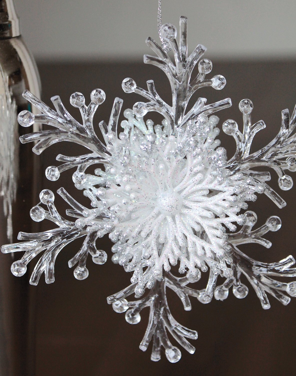 1319 796 a3 Орнамент Снежинка, акрил, с глиттером, Ø 15 см, бело-серебристый H-andreas  - Вид №2