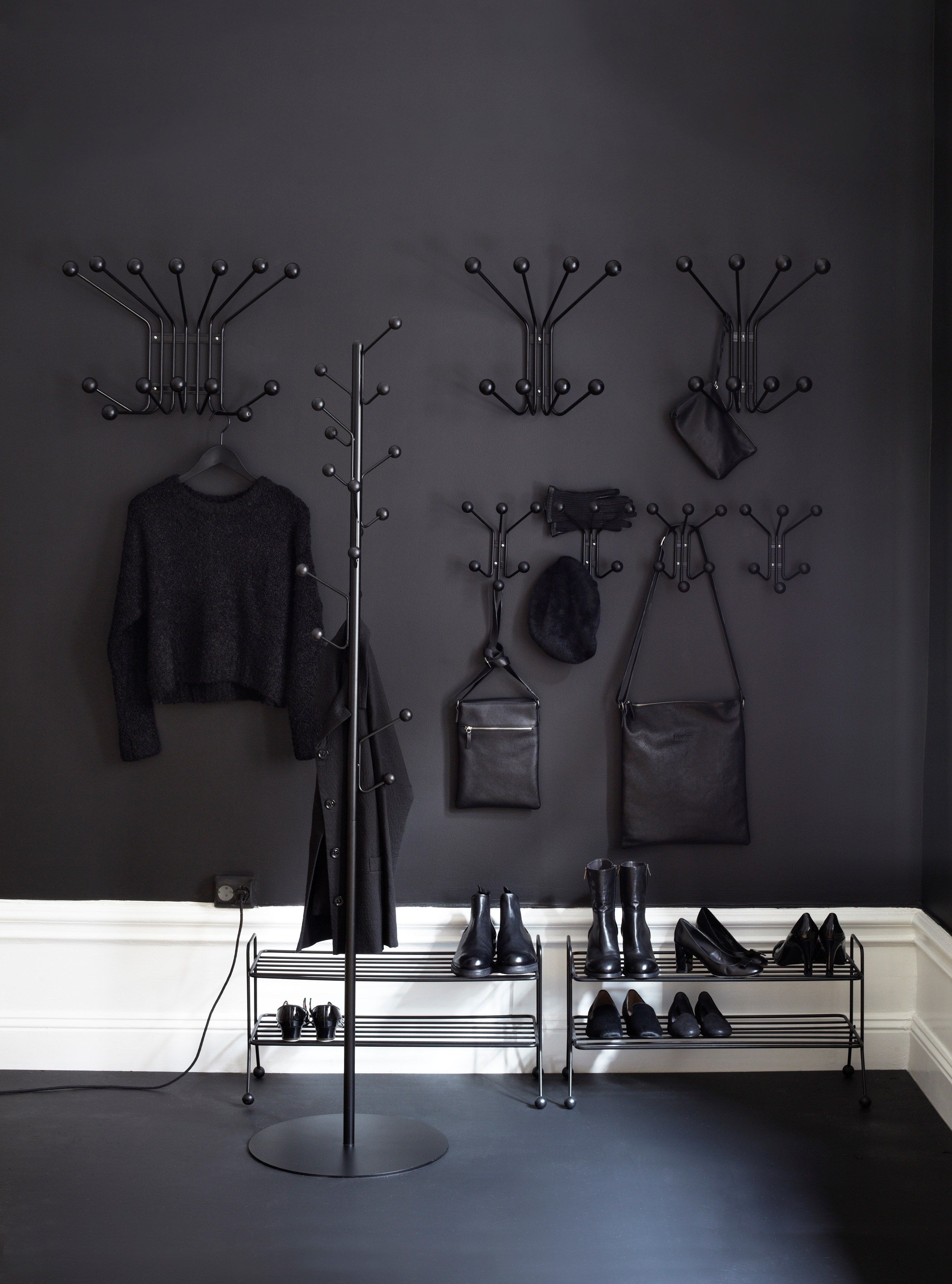 Окрашенная металлическая вешалка для одежды Maze ARCH-00095779 - Вид №7