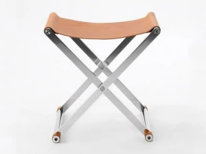 ManifestoDesign Складной кожаный табурет Andrea